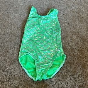 Snowflake AXS gymnastics leotard EUC green mermaid pattern